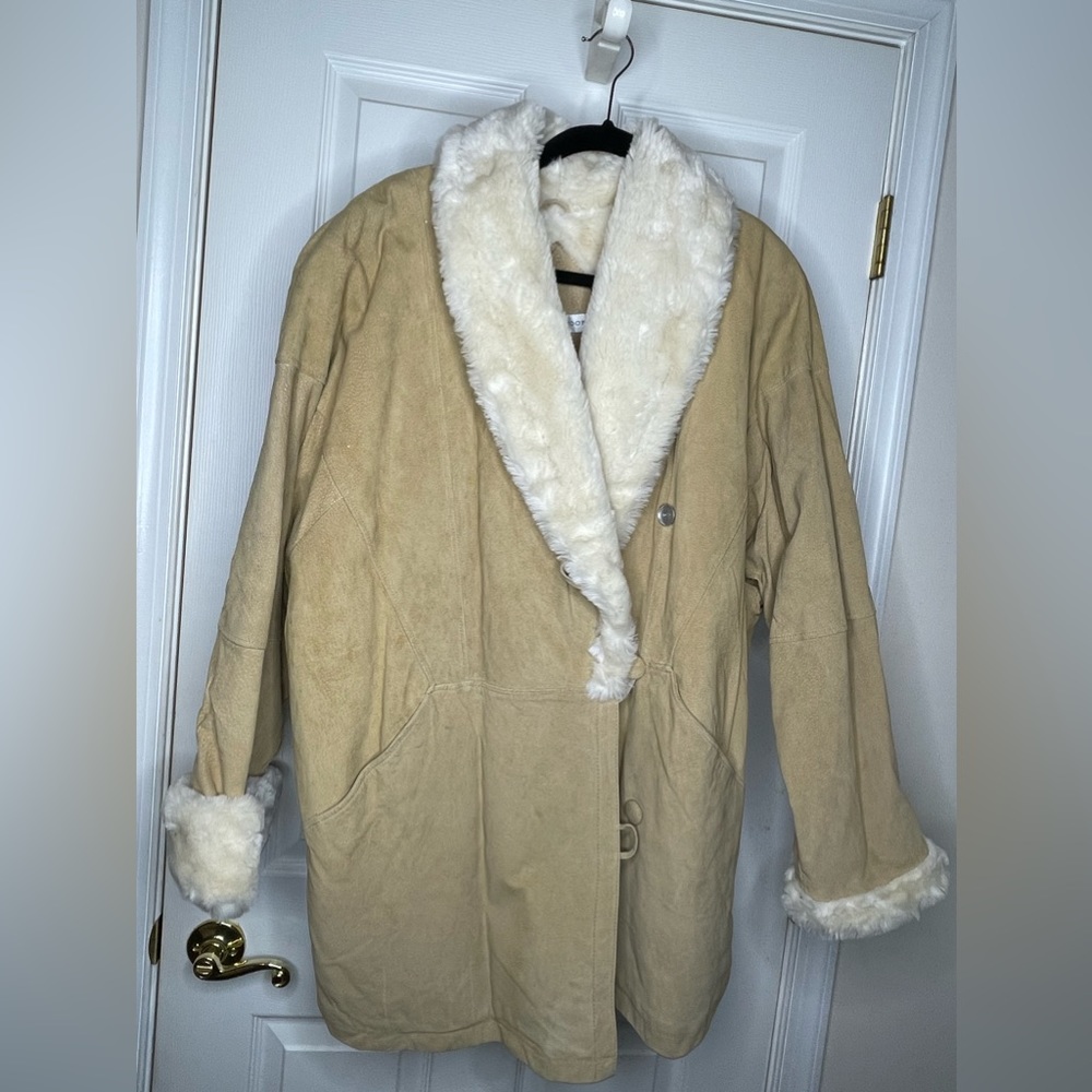 Preswick & Moore Overcoat size XL Beige
